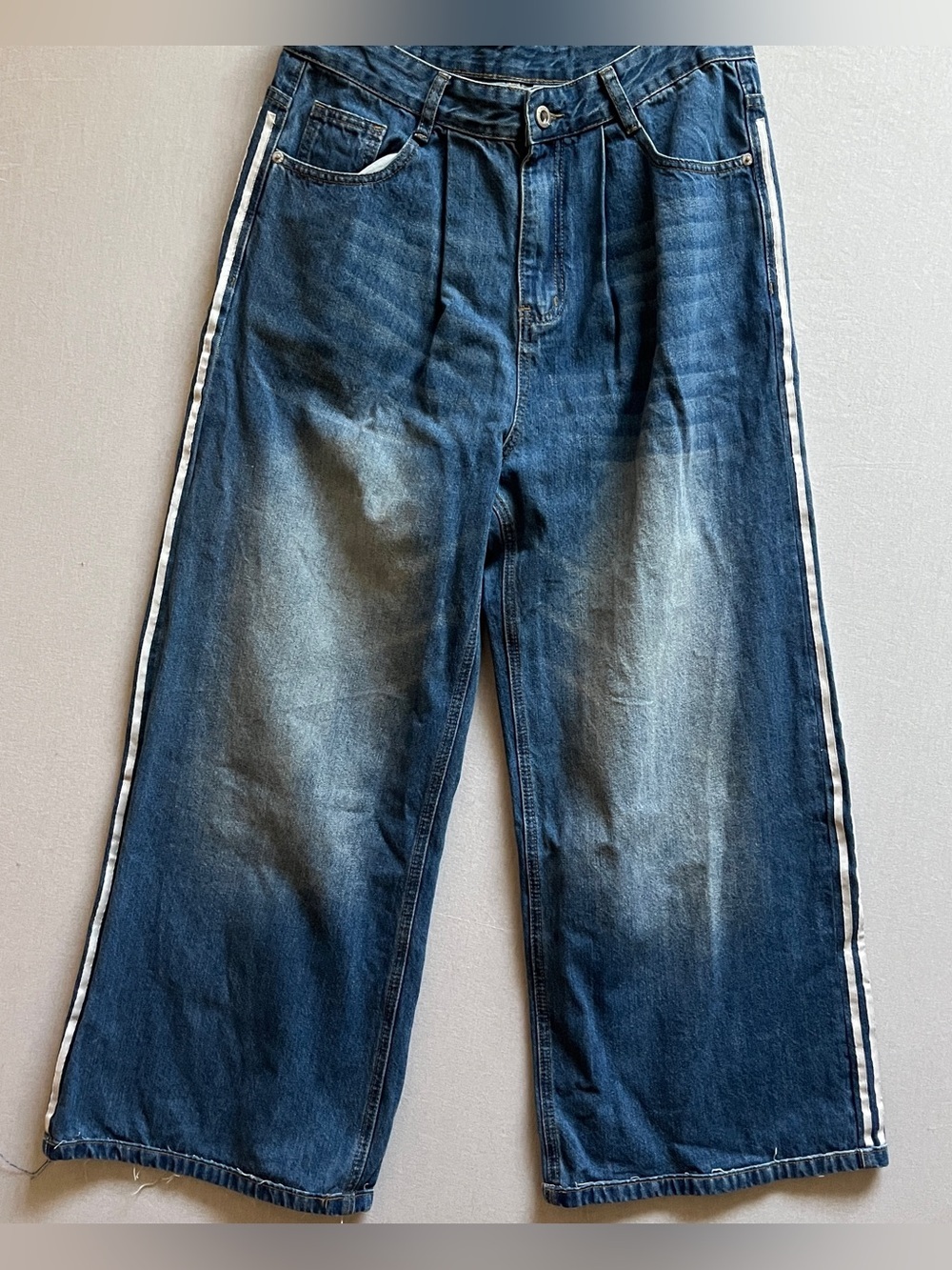 Utmost Felicity Wide Leg Baggy Pleated Side Stripe Jeans Size L/ 32”